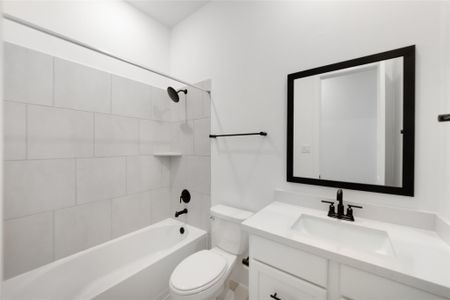 New construction Single-Family house 1624 Birch Lake Bnd, Friendswood, TX 77546 Solaria- photo 8 8