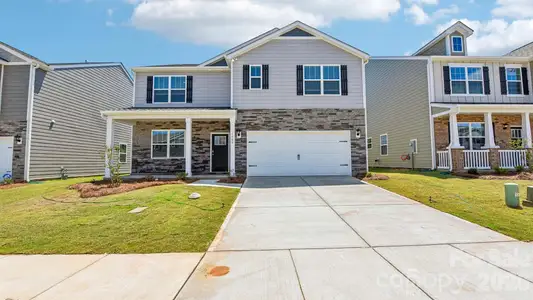 New construction Single-Family house 1600 Secrest Commons Dr, Monroe, NC 28112 plan Hayden - image