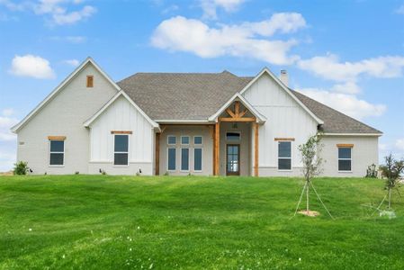 New construction Single-Family house 605 Drury Court, Springtown, TX 76082 - photo 0