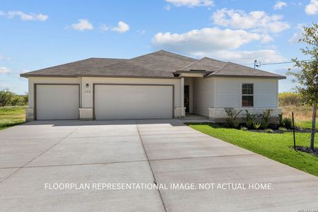 New construction Single-Family house 120 Greeley Dr, Floresville, TX 78114 - image