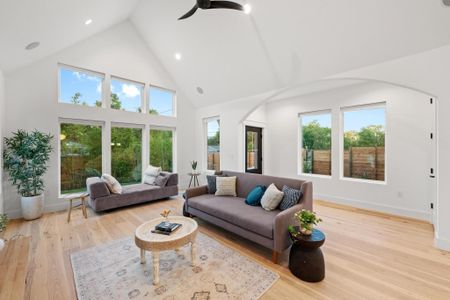 New construction Single-Family house 1506 Tillery St, Austin, TX 78702 null- photo 5 5