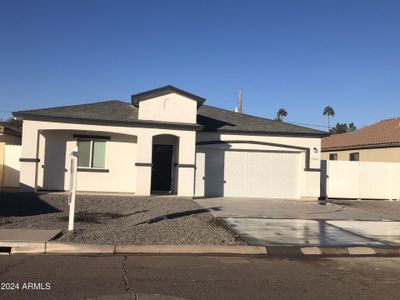 New construction Single-Family house 4022 S 24Th Place, Phoenix, AZ 85040 - photo 0