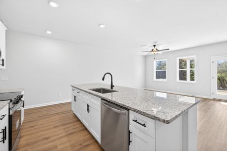 New construction Townhouse house 562 Madison St, Unit 110, Commerce, GA 30529 - image 11