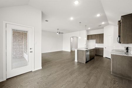 New construction Single-Family house 4536 Lyre Leaf Dr, Fort Worth, TX 76036 plan Concept 1660 - image 12