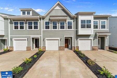 New construction Single-Family house 29 Nonnington Wy, Taylors, SC 29687 plan Dahlia - image