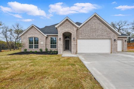 New construction Single-Family house Springtown, TX 76023 plan McKinley II - image 1