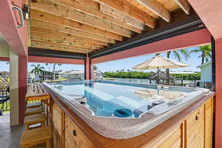 New construction Single-Family house 604 Tahiti Ct, Punta Gorda, FL 33950 - image