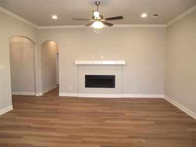 New construction Single-Family house 709 Raylan St, Springtown, TX 76082 null- photo 7 7