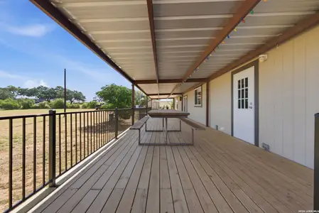 New construction Single-Family house 1100 County Rd 669, Devine, TX 78016 - image