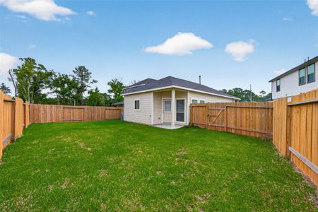 New construction Single-Family house 24709 White Libertia Ct, Houston, TX 77336 - image 4