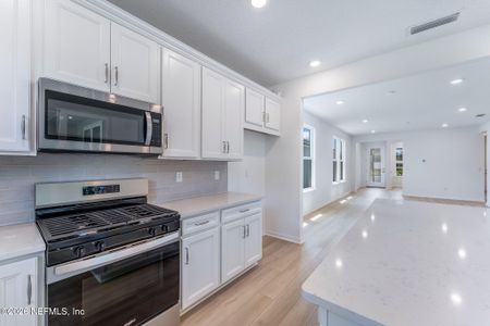New construction Single-Family house 614 Ecliptic Lp, Yulee, FL 32097 plan Compass - image 8