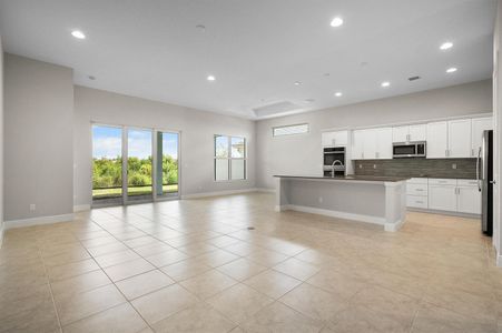 New construction Single-Family house 12507 SW Sunrise Lake Ter, Port St. Lucie, FL 34987 plan Lucida - image 15