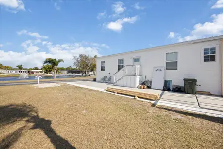 New construction Manufactured Home house 2 S Botany Bay Cir, Englewood, FL 34223 - image