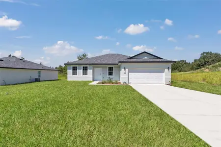 New construction Single-Family house 7858 N Merrimac Wy, Citrus Springs, FL 34434 - image