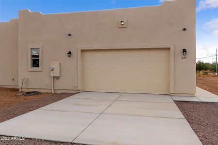 New construction Single-Family house 48111 N 7Th Ave, New River, AZ 85087 null- photo 2 2