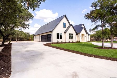 New construction Single-Family house 31422 Stephanie Wy, Boerne, TX 78015 - image