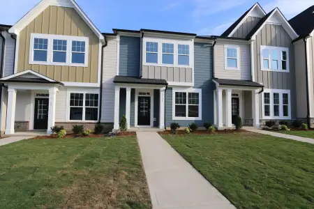 New construction Townhouse house 3121 Cathedral Comb Dr, Apex, NC 27502 plan Hazelnut - image
