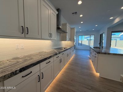 New construction Single-Family house 2552 E Russell St, Mesa, AZ 85213 - image 3