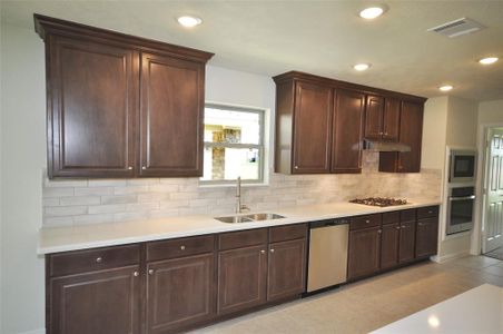 New construction Single-Family house 2118 Palmilla Rd, League City, TX 77539 null- photo 9 9