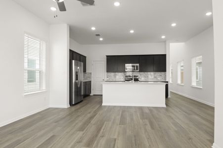 New construction Single-Family house 1628 Esplanade Pkwy, San Marcos, TX 78666 plan Mesquite - image 8