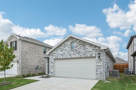 New construction Single-Family house 512 Blanton St, McKinney, TX 75069 plan The Carlsbad - image