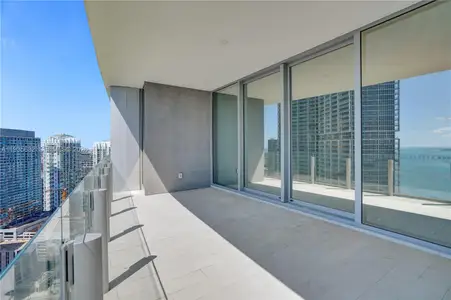 New construction Condo house 300 Biscayne Blvd Wy, Unit 3704C, Miami, FL 33131 - image