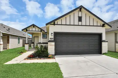 New construction Single-Family house 5302 Seymour Dr, Houston, TX 77032 - image