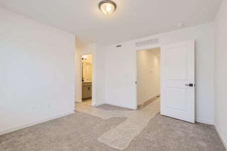 New construction Townhouse house 352 N Geneva St, Aurora, CO 80010 Lowry Interior- photo 34 34