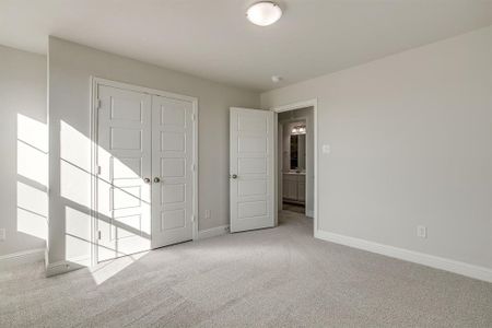 New construction Townhouse house 6815 Robert Reed Dr, Arlington, TX 76001 - image 17