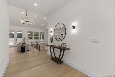 New construction Single-Family house 1172 Buckskin Trl, Bandera, TX 78003 - image 18