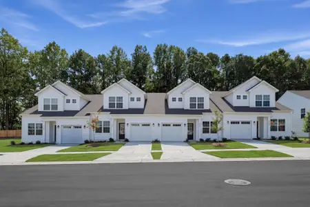 New construction Single-Family house 9362 Slimster Dr, Charlotte, NC 28214 plan Blakely - image