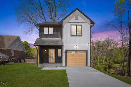 New construction Single-Family house 17 Runneymede Pl, Smithfield, NC 27577 - image