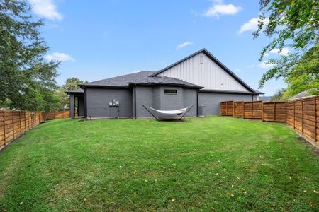 New construction Single-Family house 33231 Whitley Ct, Fulshear, TX 77441 - image