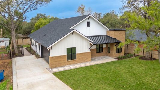 New construction Single-Family house 4510 Pack Saddle Pass, Austin, TX 78745 - image 3