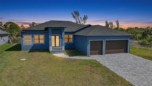 New construction Single-Family house 15096 Lakeland Cir, Port Charlotte, FL 33981 - image