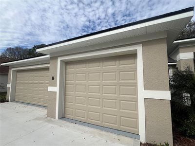 33X21 3 CARGARAGE WITH LED LIGHTS