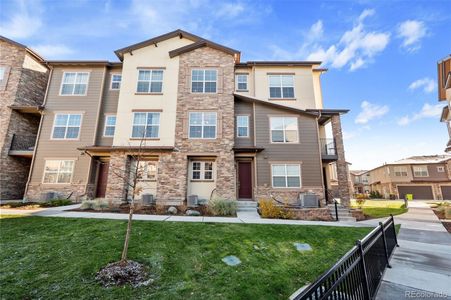 New construction Townhouse house 8421 Galvani Trail, Unit E, Littleton, CO 80129 - photo 0