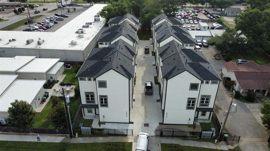 New construction Single-Family house 1913 Hoskins Dr, Unit D, Houston, TX 77080 null- photo 0
