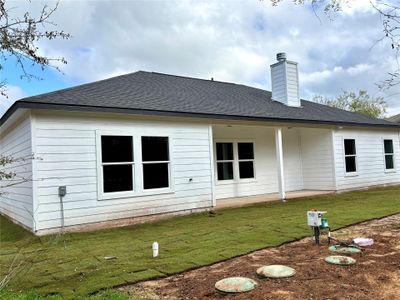 New construction Single-Family house 147 Mokulua Ln, Bastrop, TX 78602 null- photo 25 25