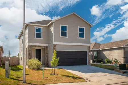 New construction Single-Family house 523 Dakota Crk, New Braunfels, TX 78130 - image