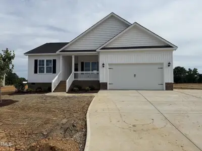 New construction Single-Family house 94 Royal Ave, Selma, NC 27576 null- photo 0