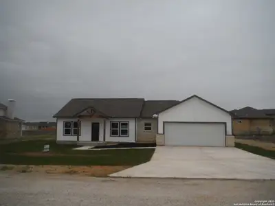 New construction Single-Family house 202 Colonial, La Vernia, TX 78121 null- photo 0