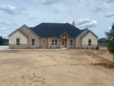New construction Single-Family house 2028 Donna Ct, Azle, TX 76020 null- photo 0