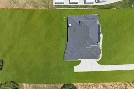 New construction Single-Family house 2008 Vaquero Dr, Weatherford, TX 76088 - image 4