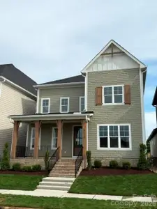 New construction Single-Family house 19036 Newburg Hill Rd, Davidson, NC 28036 plan Huntley - image