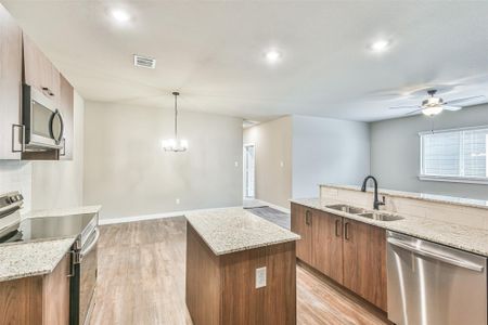 New construction Single-Family house 25527 And 25531 Starling Ln, Magnolia, TX 77354 - image 3