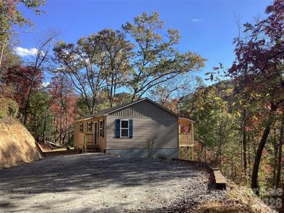 New construction Single-Family house 212 Brigsy Ln, Whittier, NC 28789 - image