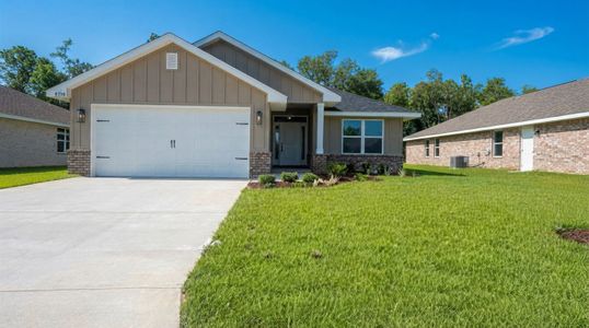 New construction Single-Family house 5310 Hidden Pines Cir, Milton, FL 32583 plan 1820 - image