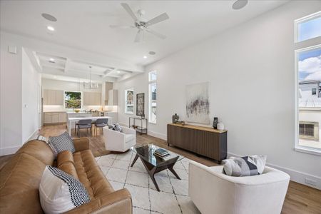 New construction Single-Family house 310 Fowler St, Houston, TX 77007 - image 9