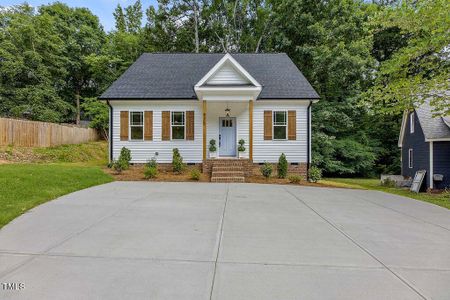 New construction Single-Family house 925 Havisham Ct Court, Wake Forest, NC 27587 - photo 0